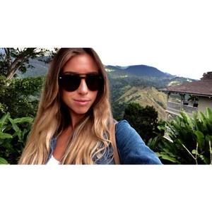 Meet your Posher, Stephanie